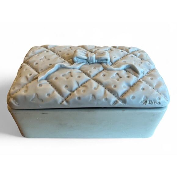 VTG DINA Ceramic Jewelry Trinket Box Butterflies Bows Quilted Lid Light Blue - Picture 1 of 7